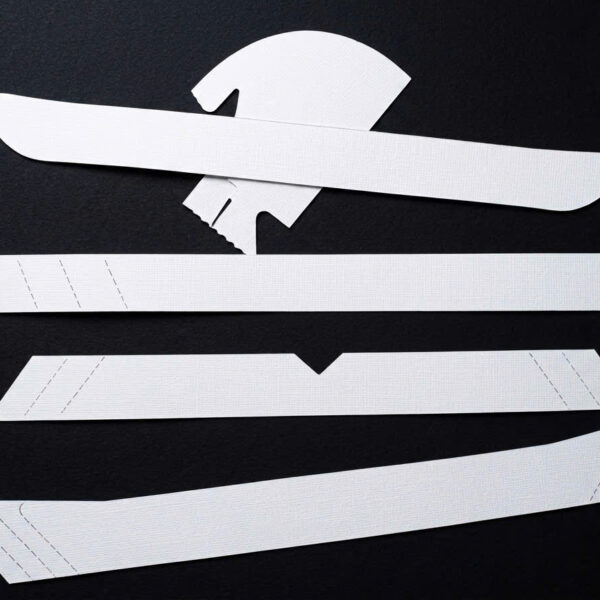 Khoanh cổ giấy bế răng cưa - Khoanh giấy vạt xéo góc